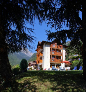 Гостиница Hotel Zurigo, Молвено